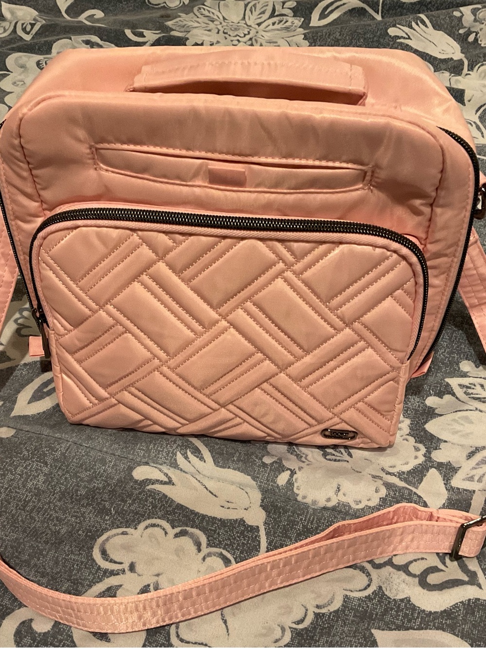 NWOT Lug Legacy Ranger Crossbody, Bubble Pink, Flamingo Foliage Interior